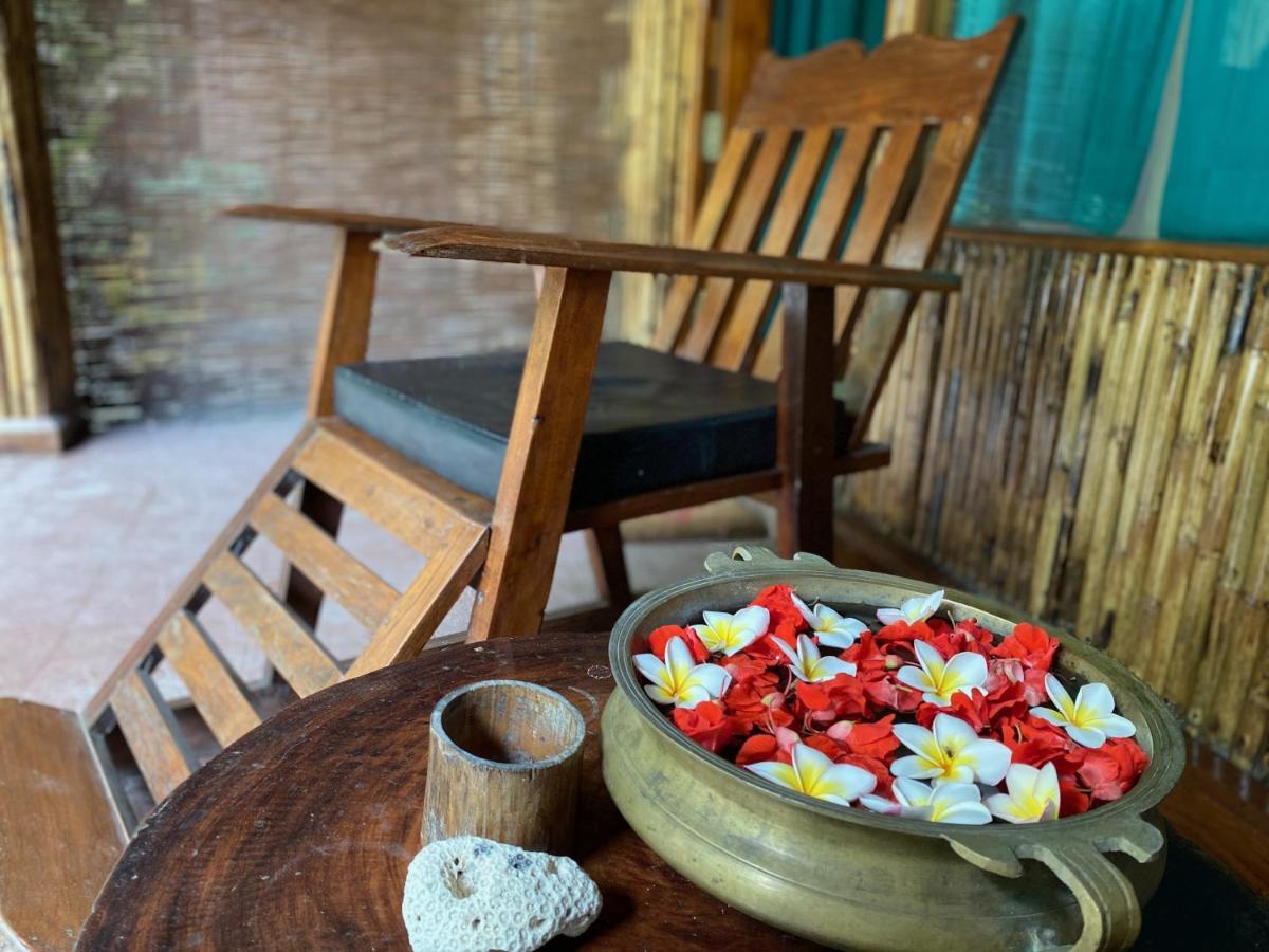 Wild Orchid Hotel Kala Pathar Beach Kültér fotó