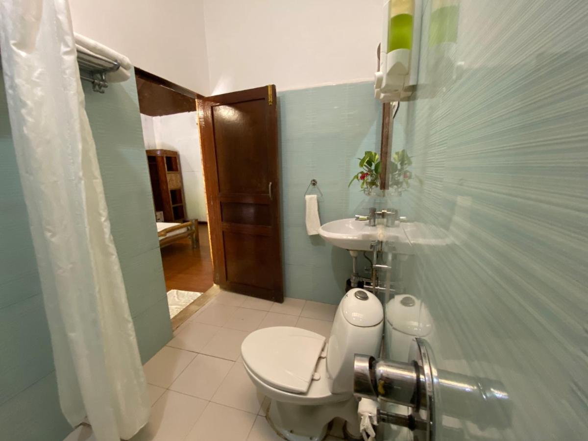 Wild Orchid Hotel Kala Pathar Beach Kültér fotó